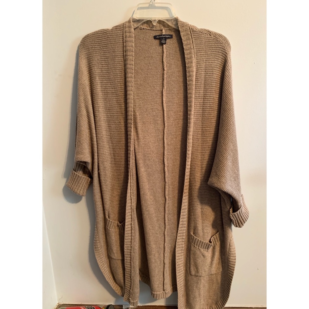 AEO tan dolman sleeved cardigan